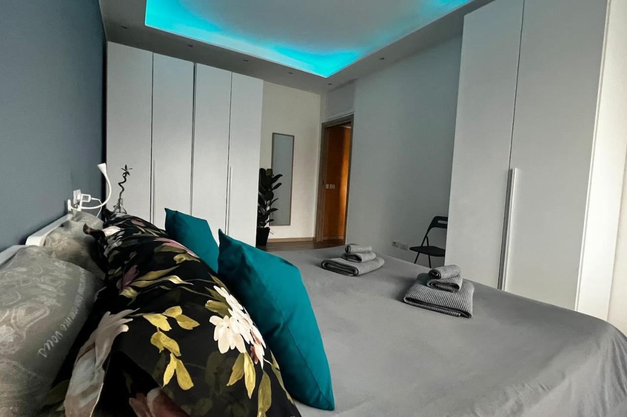 Prestigioso Trilocale Sui Navigli Con A/C & Wi-Fi Daire Milano Dış mekan fotoğraf