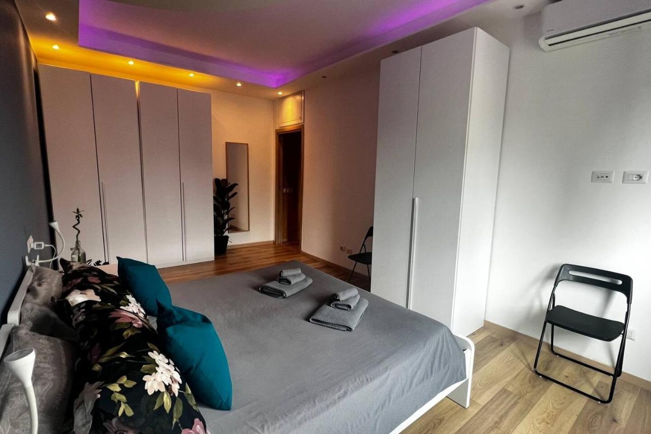 Prestigioso Trilocale Sui Navigli Con A/C & Wi-Fi Daire Milano Dış mekan fotoğraf